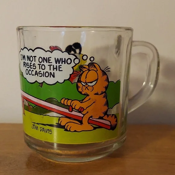 Vtg.1978 Garfield McDonald's Glass Mugs - Picture 2 of 16